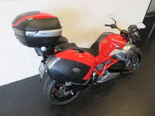 energica - eva-ribelle