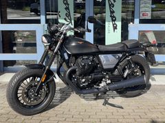 MOTO GUZZI V 9 BOBBER