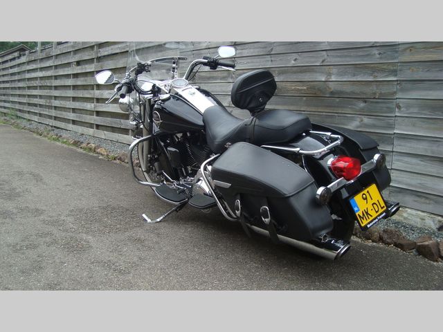 harley-davidson - road-king-classic-flhrc
