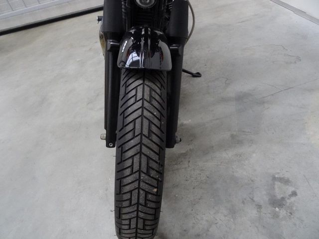 triumph - thruxton-900
