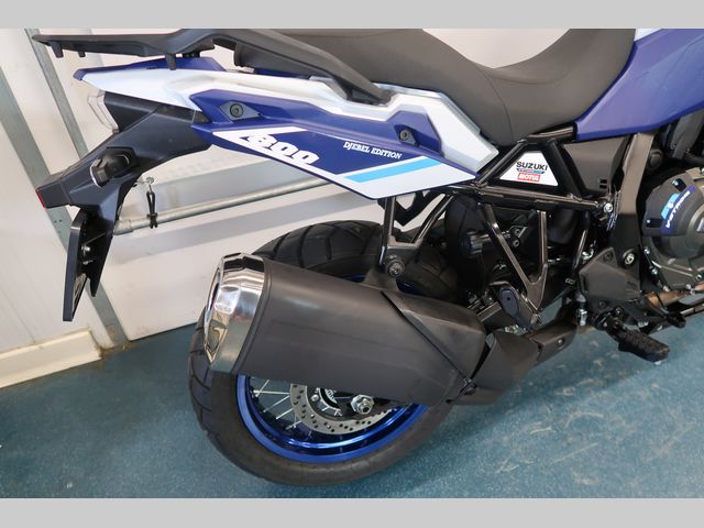 suzuki - v-strom-800-de
