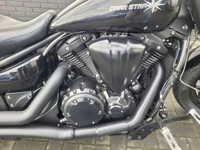 yamaha - xvs-1300-a-midnight-star