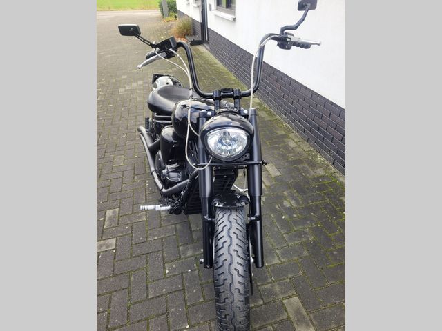 yamaha - xvs-1300-a-midnight-star