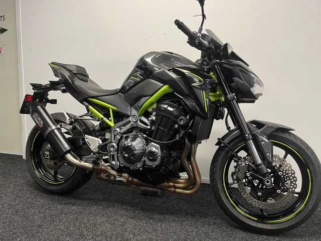 kawasaki - z900