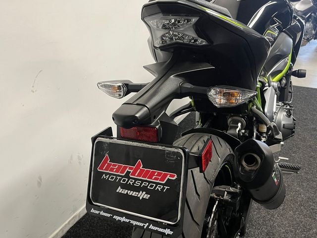 kawasaki - z900
