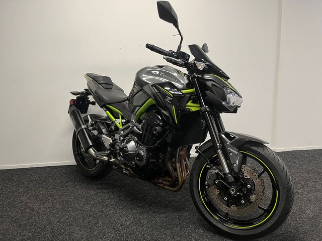 kawasaki - z900