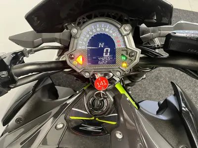 KAWASAKI Z900 – foto 2