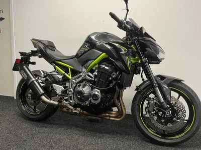 KAWASAKI Z900 – foto 3