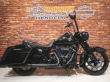 HARLEY-DAVIDSON ROADKING SPECIAL 114