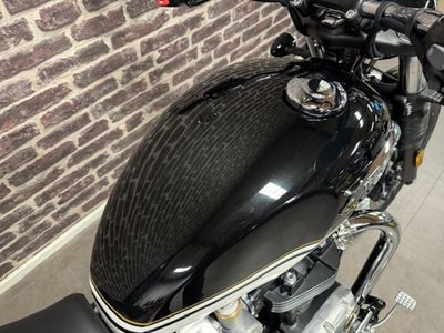 TRIUMPH SPEEDMASTER – foto 4