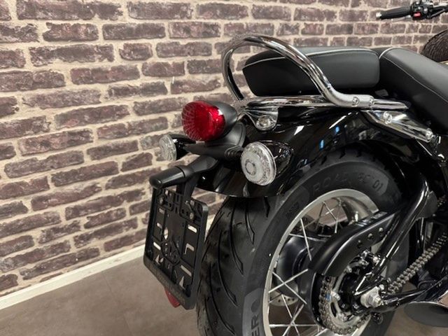 triumph - speedmaster