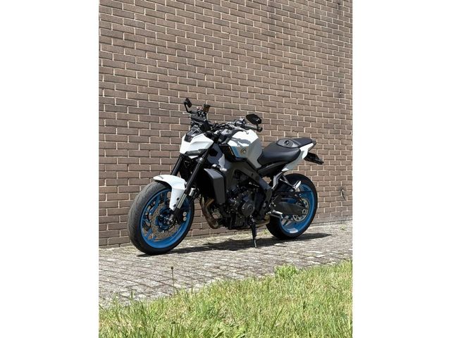 yamaha - mt-09