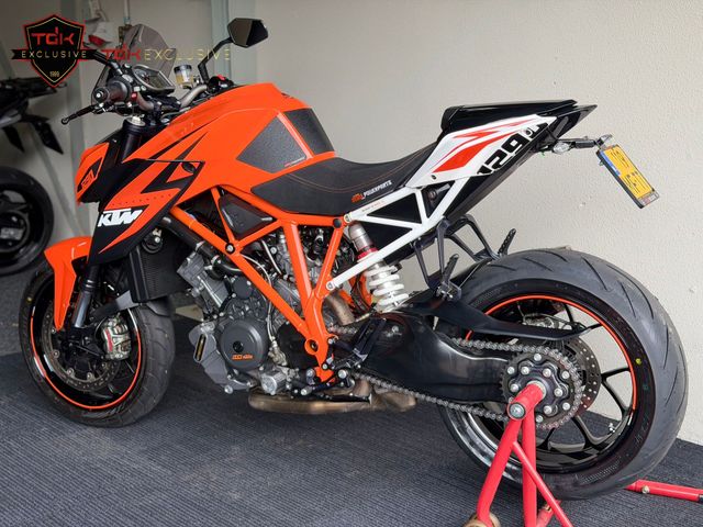 ktm - 1290-super-duke-r