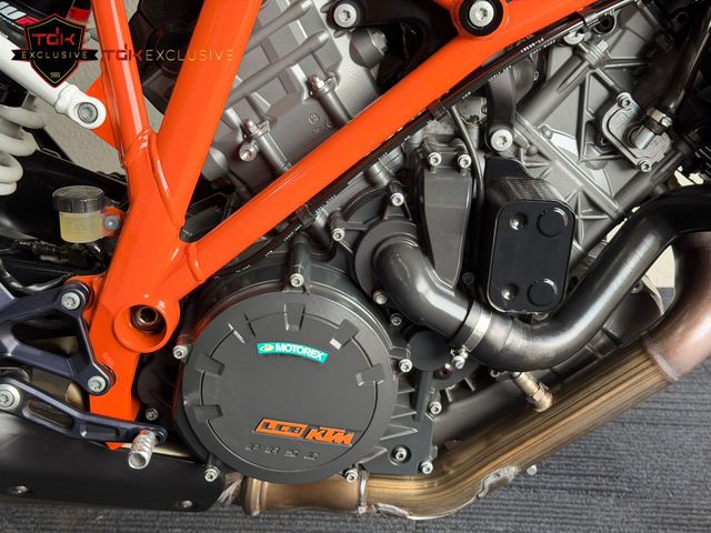 ktm - 1290-super-duke-r