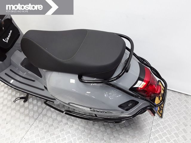 vespa - gts-super-tech-300