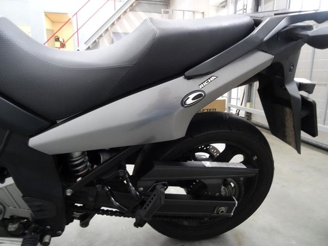 suzuki - v-strom-dl-650