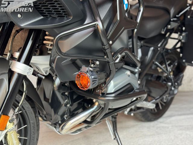 bmw - r-1200-gs-adventure-triple-black