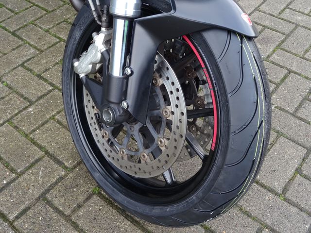 ducati - 796-monster