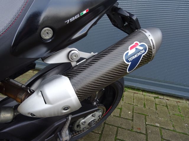 ducati - 796-monster