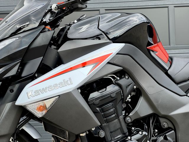 kawasaki - z1000-special-edition