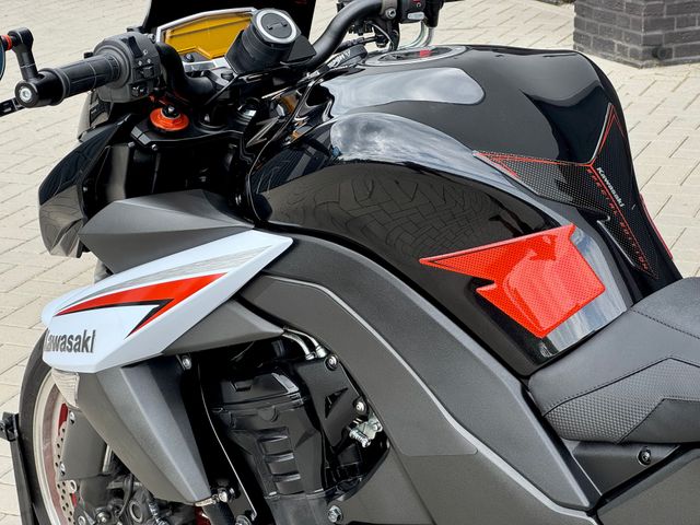 kawasaki - z1000-special-edition