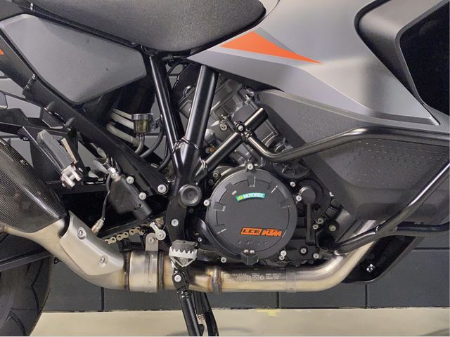 ktm - 1290-super-adventure-s