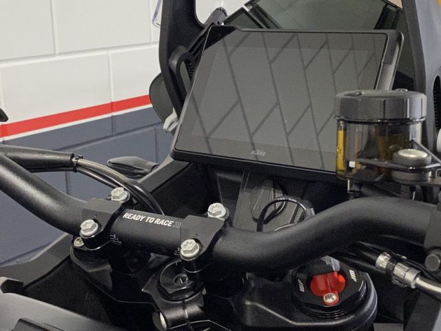 ktm - 1290-super-adventure-s