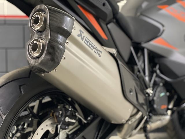 ktm - 1290-super-adventure-s