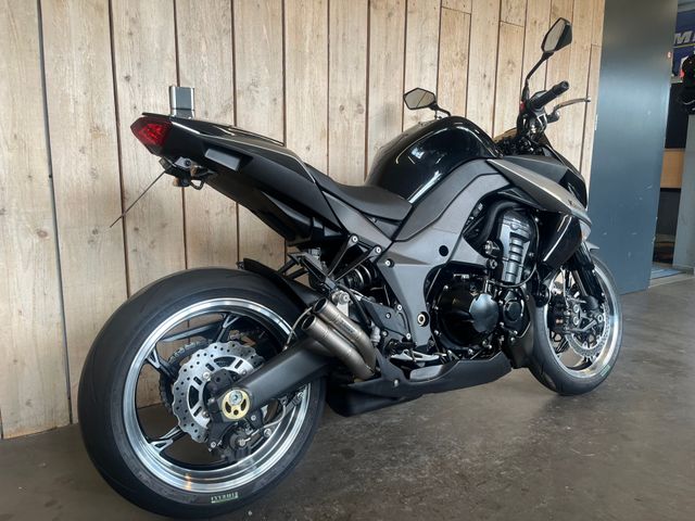 kawasaki - z1000