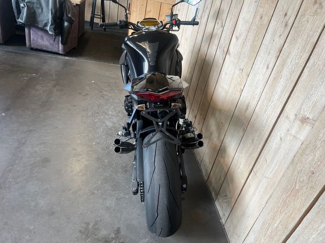 kawasaki - z1000