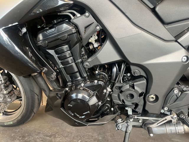 kawasaki - z1000