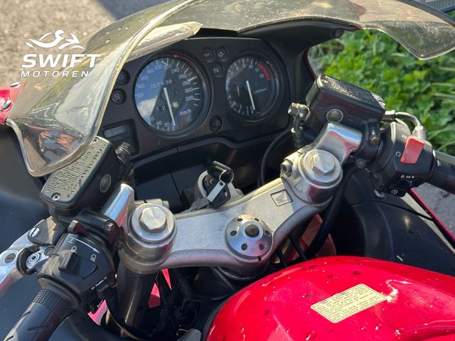 honda - cbr-1100--xx-super-blackbird