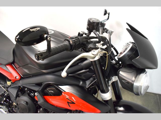 triumph - street-triple-r-abs