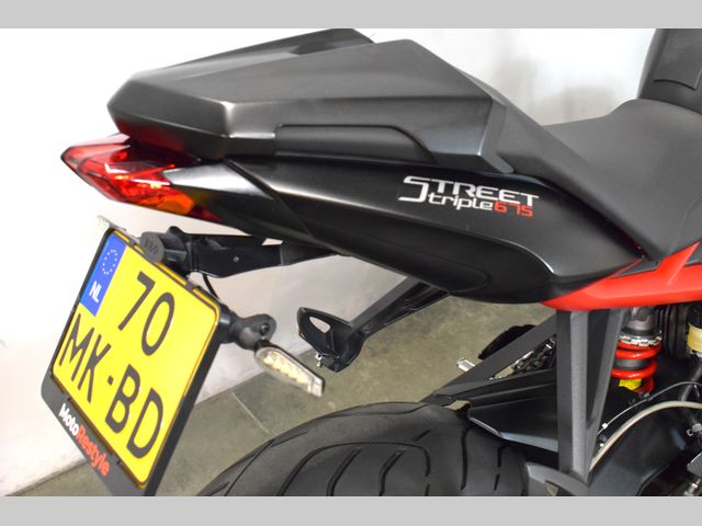 triumph - street-triple-r-abs
