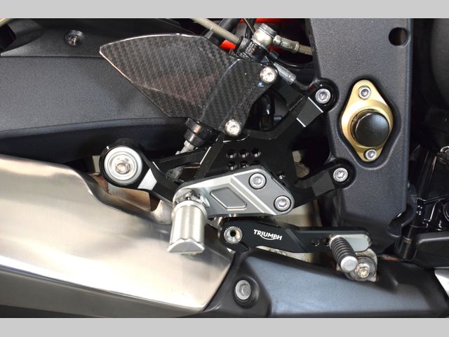 triumph - street-triple-r-abs