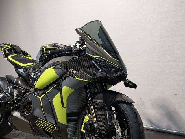 ducati - panigale-v4-lamborghini