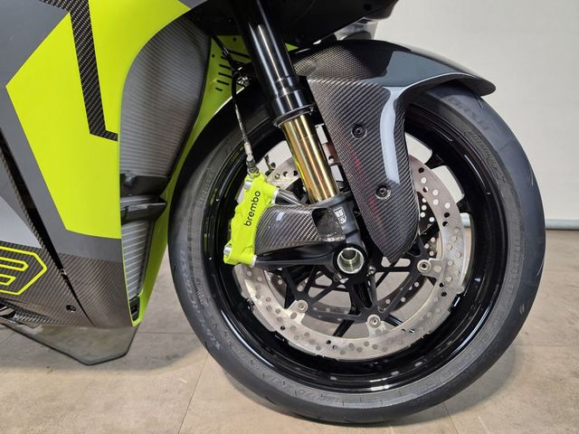 ducati - panigale-v4-lamborghini
