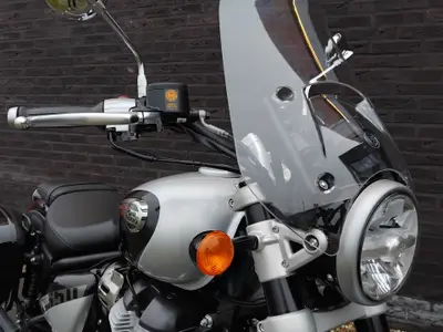 ROYAL ENFIELD SUPER METEOR 650 – foto 2