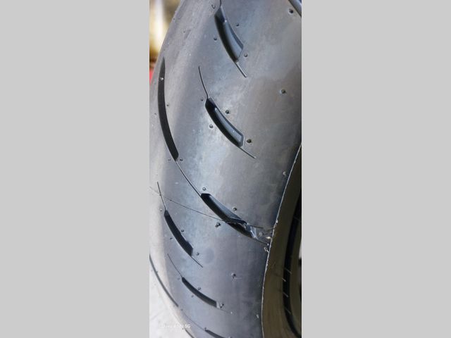kawasaki - zrx-1100