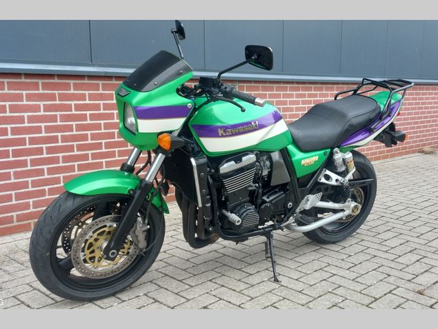 kawasaki - zrx-1100