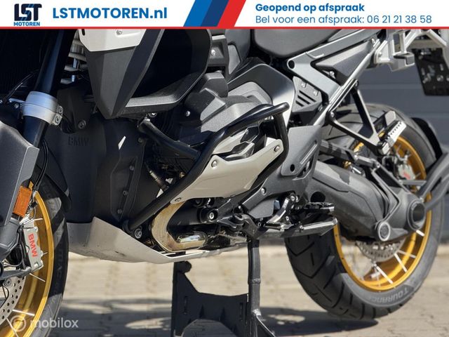 bmw - r-1300-gs-adventure