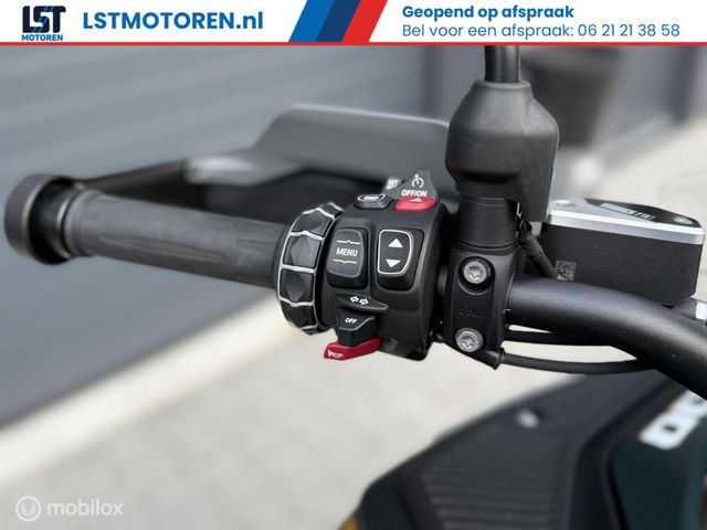 bmw - r-1300-gs-adventure