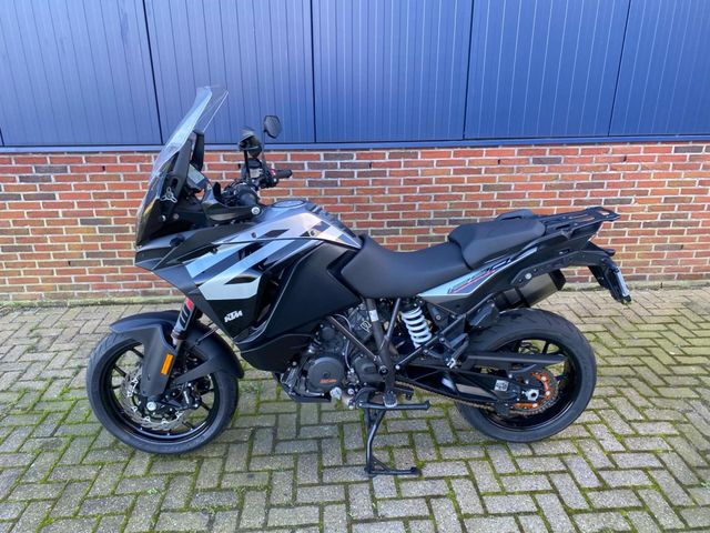 ktm - 1290-super-adventure-s