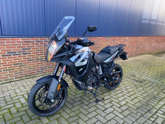 ktm - 1290-super-adventure-s