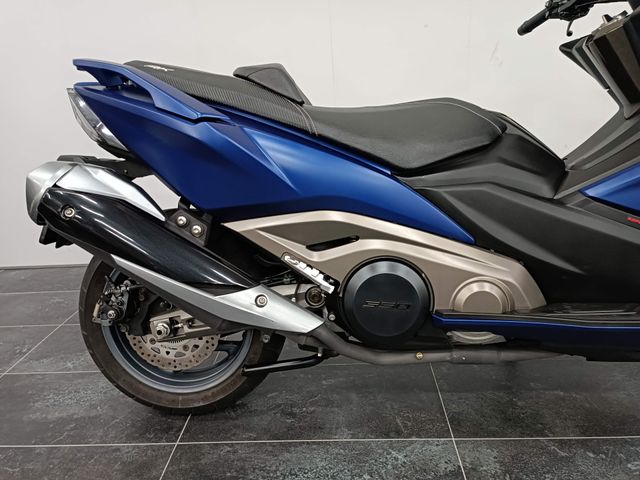 kymco - ak-550-super-touring