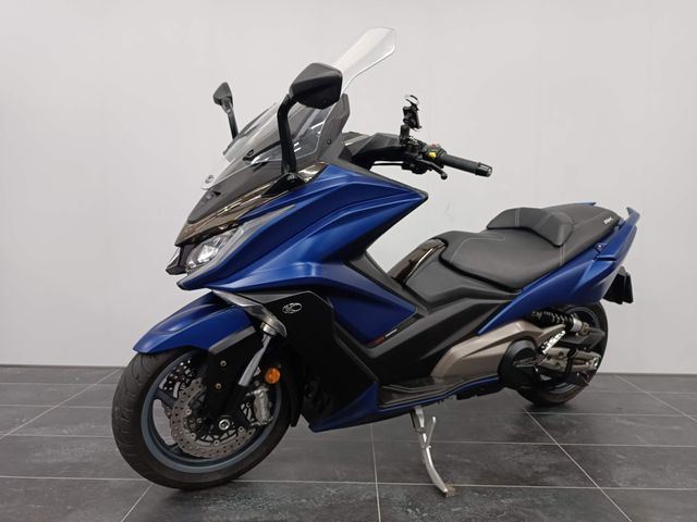 kymco - ak-550-super-touring