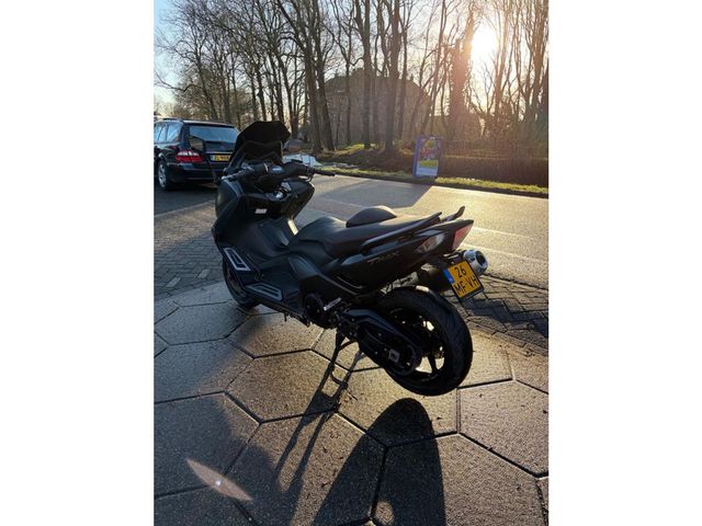 yamaha - tmax-iron-max-abs