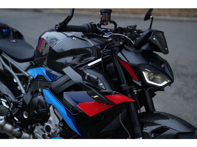 bmw - m-1000-r