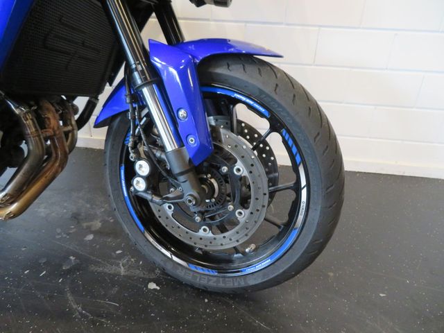 yamaha - tracer-900-abs