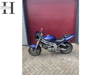HYOSUNG COMET 650 – foto 4